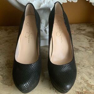 Jessica Simpson - Waleo Black Heels snake